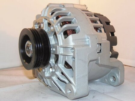 Dynamo 75A Renault nieuw