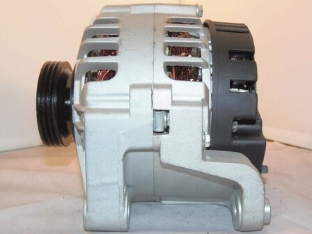 Dynamo 75A Renault nieuw