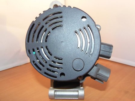 Dynamo 105A Ford nieuw