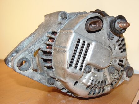 Dynamo 110A Kia Sorento gebruikt 6 mnd. garantie