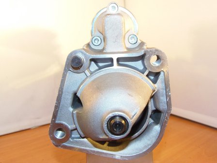 Startmotor 2,2KW Volvo D D5 nieuw