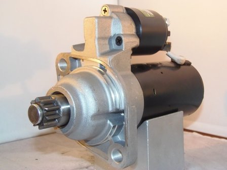 Startmotor 1,1KW Audi Seat Skoda Volkswagen nieuw
