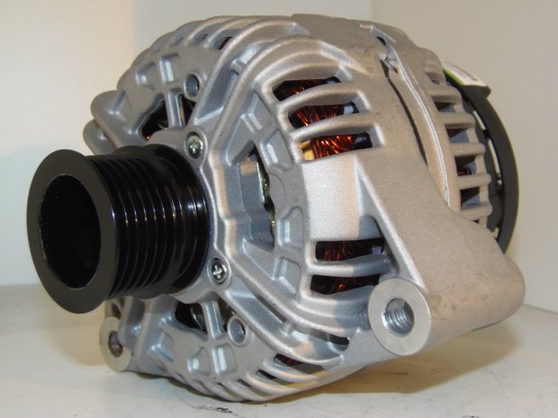 Dynamo 120A Mercedes-Benz C180 nieuw