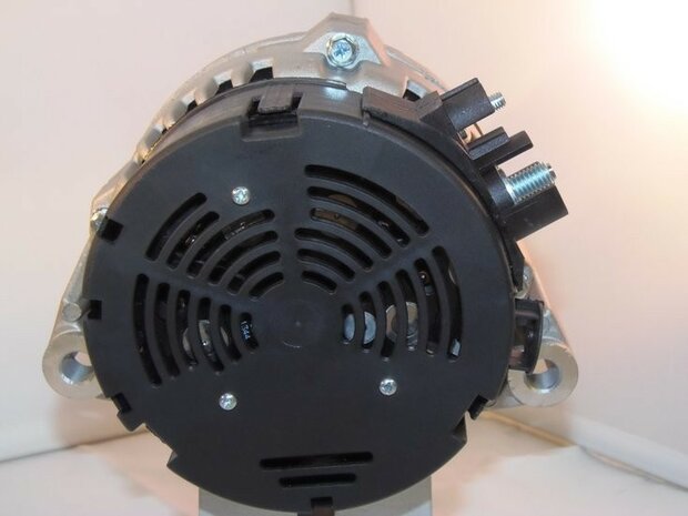 Dynamo 80A Citroen Peugeot nieuw